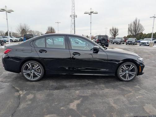 2023 BMW 330 xDrive