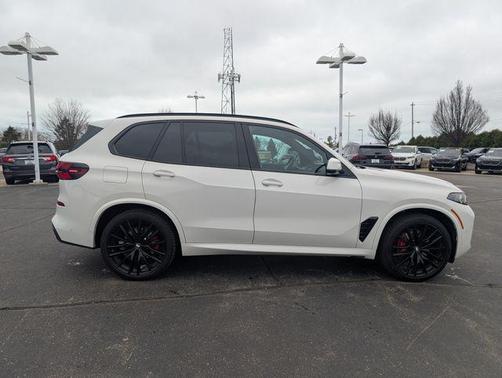 Alpine White 2024 BMW X5 sDrive40i