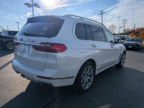 2021 BMW X7 xDrive40i
