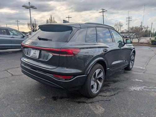 Manhattan Gray Metallic 2025 Audi Q6 e-tron Premium Plus quattro