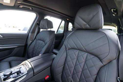 Carbon Black Metallic 2026 BMW X5 PHEV xDrive50e