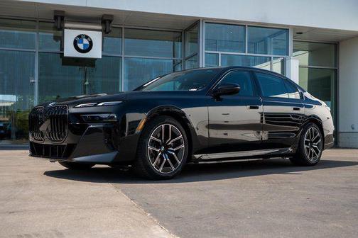 475 2026 BMW i7 xDrive60