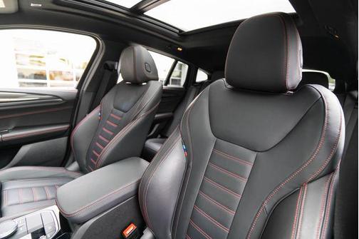 Brooklyn Grey Metallic 2025 BMW X4 M40i