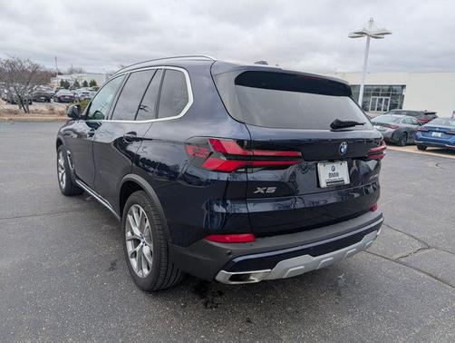 Tanzanite Blue II Metallic 2024 BMW X5 xDrive40i