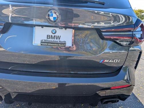 2023 BMW X3 M40i