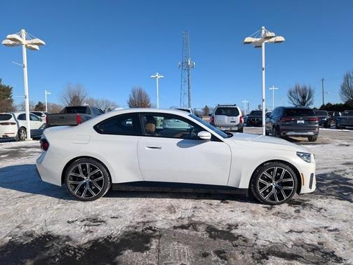 2023 BMW 230 i xDrive