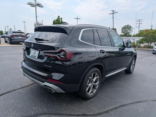 2023 BMW X3 xDrive30i