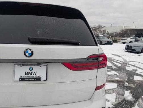 2022 BMW X7 xDrive40i