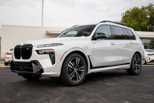 2026 BMW X7 M60i