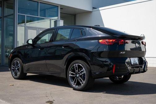 2025 BMW X2 xDrive28i