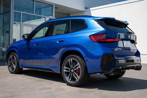 2025 BMW X1 M35i