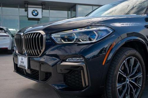 2021 BMW X5 M50i