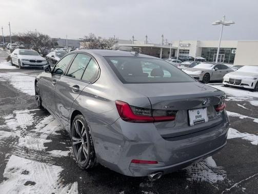 2023 BMW 330 xDrive