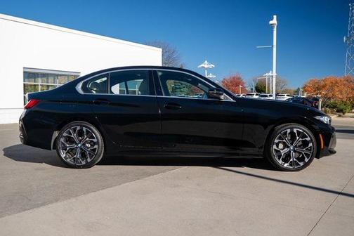 2025 BMW 330 i xDrive