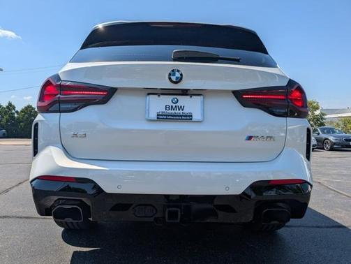 2024 BMW X3 M40i