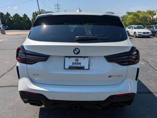 2024 BMW X3 M40i