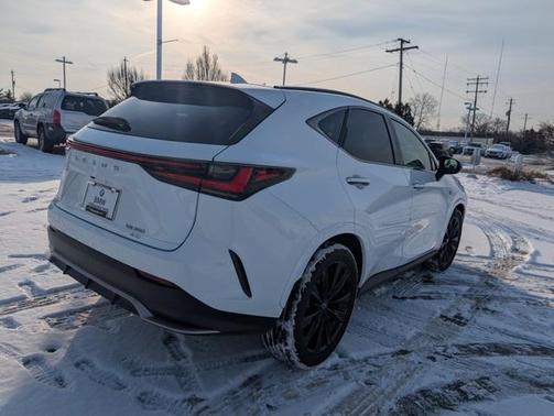 2023 Lexus NX 350 F SPORT Handling