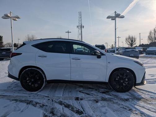 2023 Lexus NX 350 F SPORT Handling