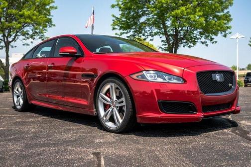 2016 Jaguar XJ XJR