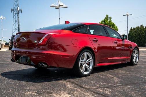 2016 Jaguar XJ XJR