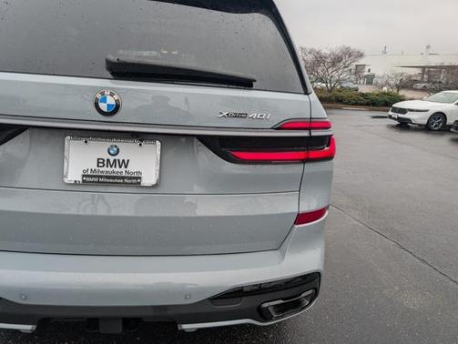2024 BMW X7 xDrive40i