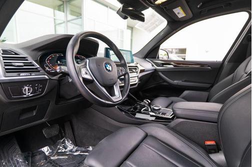 Aventurin Red Metallic 2023 BMW X3 xDrive30i