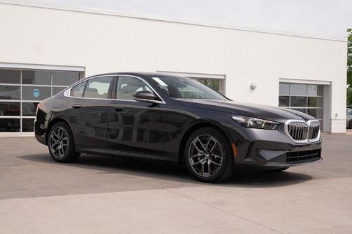 2026 BMW 530 i xDrive