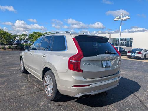 Luminous Sand Metallic 2016 Volvo XC90 T6 Momentum