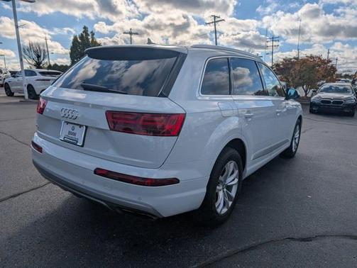 2019 Audi Q7 55 Premium