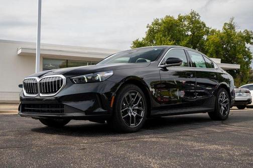 2026 BMW 530 i xDrive