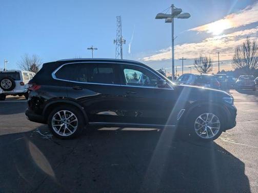 2023 BMW X5 xDrive40i