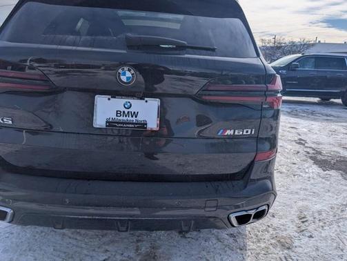 2024 BMW X5 M60i
