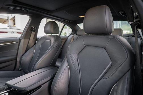 2023 BMW 540 i xDrive