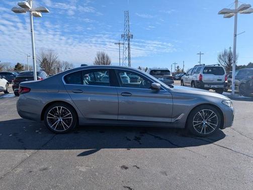 2023 BMW 540 i xDrive