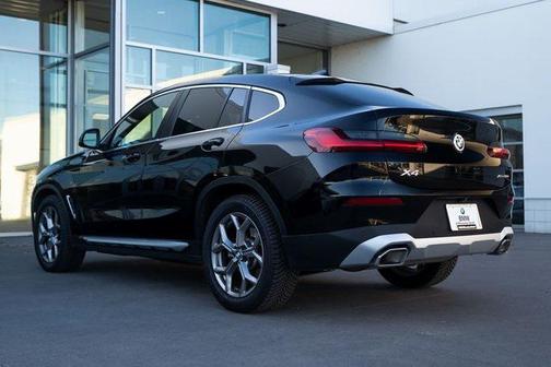 2022 BMW X4 xDrive30i