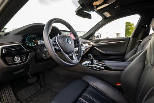 2023 BMW 540 i xDrive