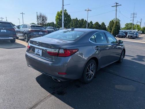 2016 Lexus ES 350 Base