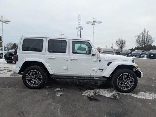 2022 Jeep Wrangler Unlimited 4xe Sahara High Altitude