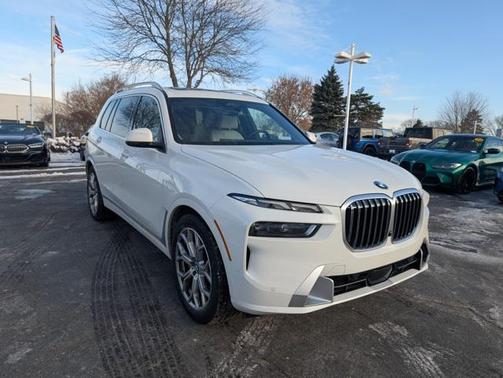 2023 BMW X7 xDrive40i