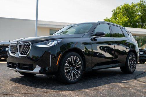 Black Sapphire Metallic 2025 BMW X3 30 xDrive