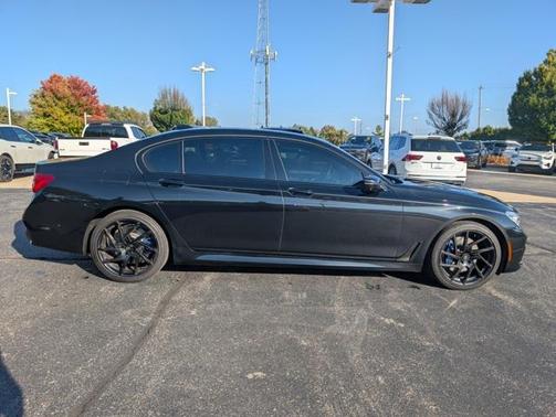2019 BMW 750 i xDrive
