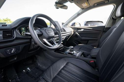 2023 Audi Q5 45 S line Premium Plus