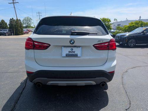 Alpine White 2017 BMW X1 xDrive 28i