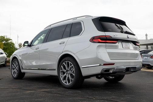 2026 BMW X7 xDrive40i