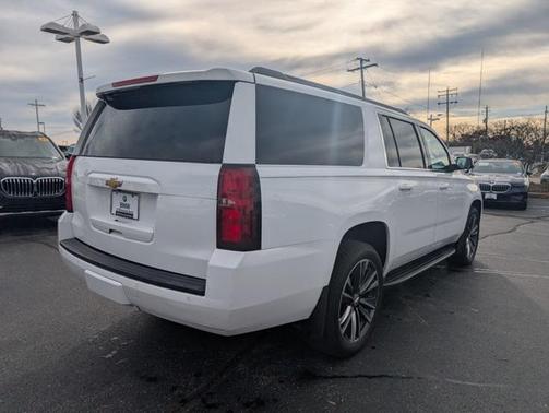 2018 Chevrolet Suburban LT