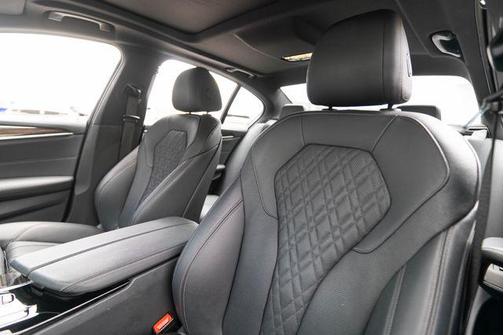 Phytonic Blue Metallic 2023 BMW 540 i xDrive