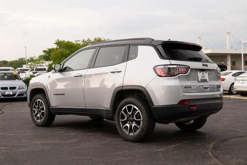 2024 Jeep Compass Trailhawk