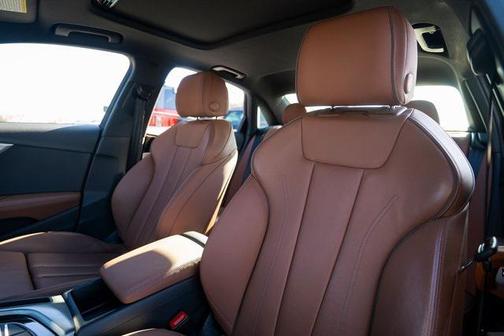 2023 Audi A4 45 S line Premium Plus