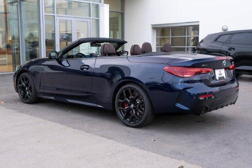 Tanzanite Blue II Metallic 2027 BMW 430 i xDrive