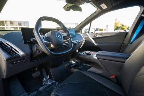 2023 BMW iX M60